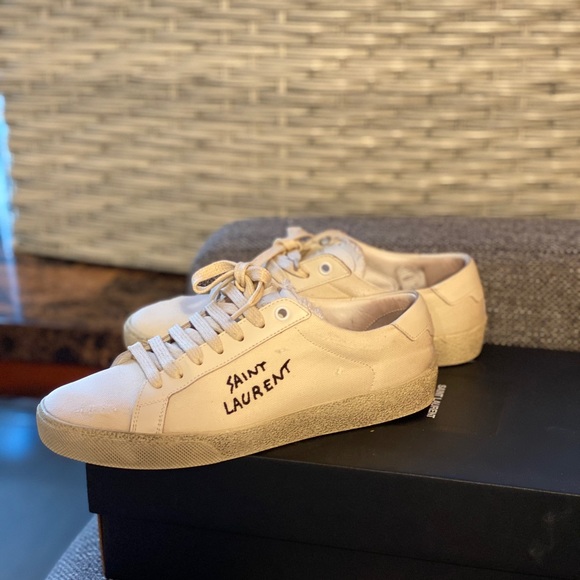 Preowned authentic Saint Laurent Sneakers 37.5W - Picture 5 of 16